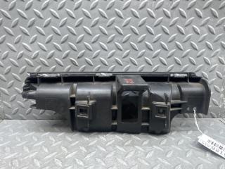 Крепеж бампера правый задний VOLVO C30 MK43 B4204S3 30657219 4 ракурс Крепеж бампера правый задний VOLVO C30 MK43 B4204S3 30657219 4 ракурс