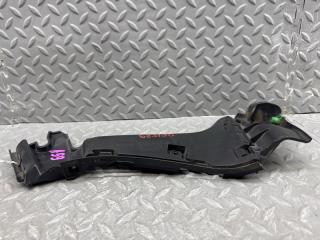 Крепеж бампера задний левый C30 2010 MK43 B4204S3