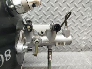 Главный тормозной цилиндр SUZUKI EVERY DA64W K6A 3 ракурс