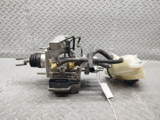 Главный тормозной цилиндр TOYOTA PRIUS ZVW30 2ZR-FXE 47210-47330 1 ракурс