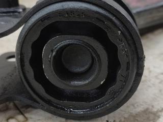 Рычаг передний правый C30 2007 MK38 B5244S4