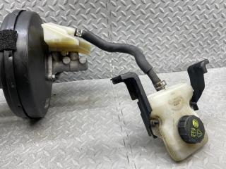 Главный тормозной цилиндр MAZDA BIANTE CCEFW LF C27343950 3 ракурс Главный тормозной цилиндр MAZDA BIANTE CCEFW LF C27343950 3 ракурс