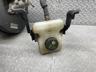 Главный тормозной цилиндр MAZDA BIANTE CCEFW LF C27343950 5 ракурс Главный тормозной цилиндр MAZDA BIANTE CCEFW LF C27343950 5 ракурс