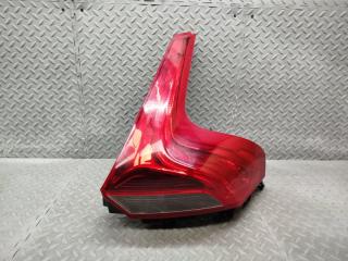 Запчасть стоп-сигнал задний правый VOLVO V40 2015