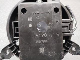 Мотор печки TOYOTA AQUA MXPK11 M15A-FXE 5 ракурс