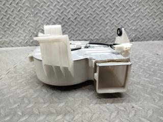 Мотор охлаждения батареи TOYOTA SAI AZK10 2AZ-FXE G9230-33020 3 ракурс Мотор охлаждения батареи TOYOTA SAI AZK10 2AZ-FXE G9230-33020 3 ракурс