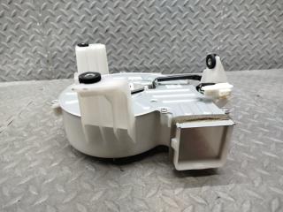 Мотор охлаждения батареи TOYOTA SAI AZK10 2AZ-FXE G9230-33020 2 ракурс Мотор охлаждения батареи TOYOTA SAI AZK10 2AZ-FXE G9230-33020 2 ракурс