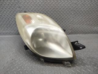 Фара правая передняя TOYOTA VITZ SCP90 2SZ-FE 52-134 1 ракурс