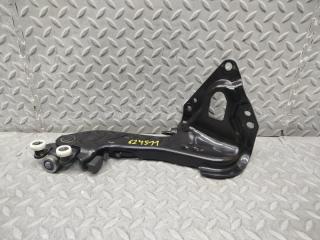 Ролик раздвижной двери правый задний HONDA ODYSSEY RC1 K24W VTEC 1 ракурс