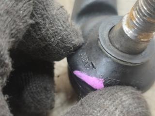 Рулевая рейка AUDI TT 8N AUQ 1J2422105DE 3 ракурс Рулевая рейка AUDI TT 8N AUQ 1J2422105DE 3 ракурс