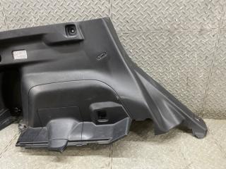 Обшивка багажника левая задняя SUBARU IMPREZA GT2 FB16ASZHJA 3 ракурс Обшивка багажника левая задняя SUBARU IMPREZA GT2 FB16ASZHJA 3 ракурс
