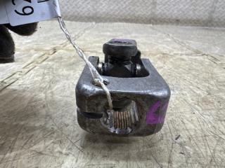 Рулевой карданчик VOLKSWAGEN BORA 1J2 BDE 5 ракурс