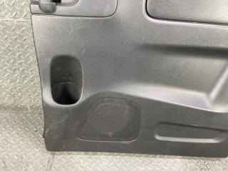 Обшивка дверей правая задняя NISSAN SERENA FC26 MR20DD 829761VA0A 5 ракурс