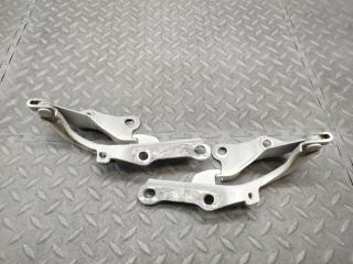 Петля капота TOYOTA BREVIS JCG10 1JZ-FSE 3 ракурс