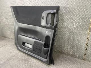 Обшивка дверей левая задняя NISSAN SERENA C25 MR20DE 82925CY000 3 ракурс