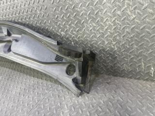 Планка под дворники NISSAN TEANA L33 QR25DE 668623TU0A 3 ракурс Планка под дворники NISSAN TEANA L33 QR25DE 668623TU0A 3 ракурс