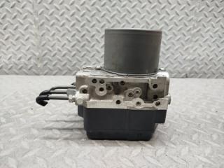 Блок abs MAZDA ATENZA GJ2FW SH 133800-0670 2 ракурс Блок abs MAZDA ATENZA GJ2FW SH 133800-0670 2 ракурс