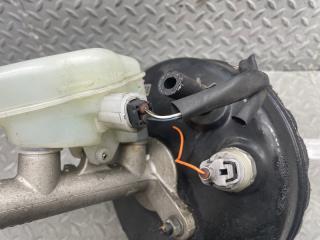 Главный тормозной цилиндр DAIHATSU MOVE L175S KF 0204023987 5 ракурс