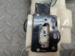 Топливный насос SUZUKI WAGON R MH44S R06A 15100-72M11 3 ракурс