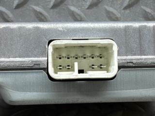 Электронный блок передний TOYOTA HILUX GUN126 1GD-FTV 15Z09173240 3 ракурс