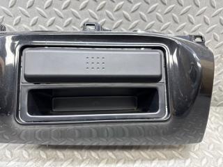 Консоль магнитофона TOYOTA HILUX GUN126 1GD-FTV 55420-KK210 3 ракурс