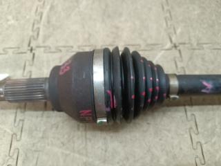 Привод правый передний NISSAN JUKE NF15 MR16DDT 3 ракурс Привод правый передний NISSAN JUKE NF15 MR16DDT 3 ракурс
