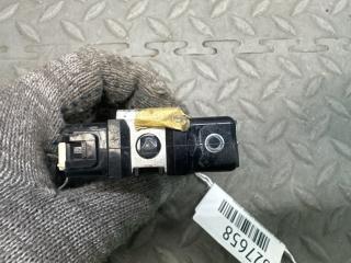 Блок управления передний TOYOTA HILUX GUN126 1GD-FTV 89960-71050 4 ракурс