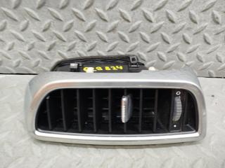 Дуйки правые передние PORSCHE CAYENNE 958 M06.EC (CGE) 7P5819728A 1 ракурс