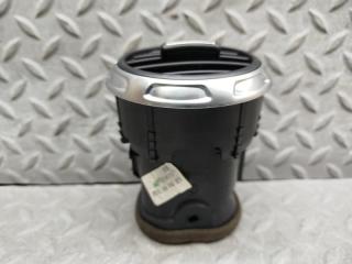 Дуйки передние AUDI TT 8J3 BWA 8J0820901D 5 ракурс
