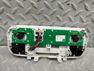 Плафон передний AUDI TT 8J3 BWA 8J0947111B 4 ракурс