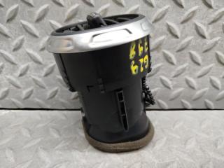 Дуйки передние AUDI TT 8J3 BWA 8J0820901D 4 ракурс