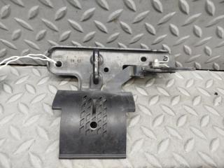 Замок капота AUDI TT 8J3 BWA 8J0823480C 1 ракурс
