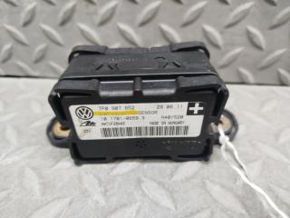 Запчасть датчик ускорения PORSCHE CAYENNE 2011