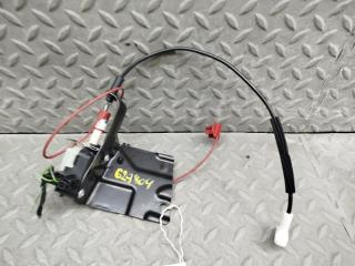 Замок лючка бензобака AUDI TT 8J3 BWA 1K5959782 1 ракурс Замок лючка бензобака AUDI TT 8J3 BWA 1K5959782 1 ракурс