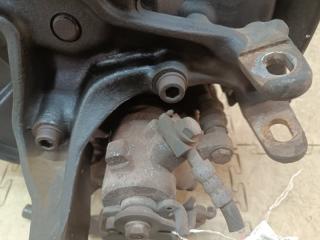 Ступица правая задняя AUDI A4 8E ALT 5 ракурс Ступица правая задняя AUDI A4 8E ALT 5 ракурс