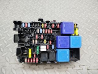 Блок предохранителей  NISSAN NOTE E13 HR12DE 1 ракурс