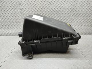 Корпус воздушного фильтра AUDI TT 8N AUQ 8L0133837B 3 ракурс