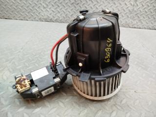 Мотор печки AUDI A4 8K U0853003 2 ракурс