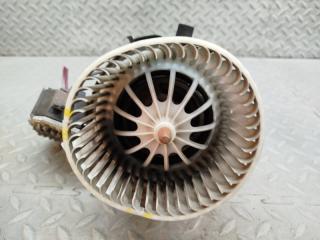 Мотор печки AUDI A4 8K U0853003 3 ракурс