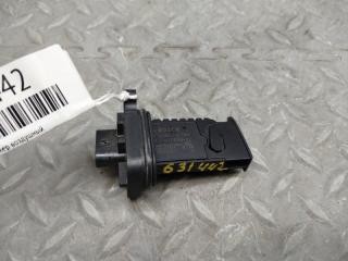 Расходомер воздушный BMW 1-SERIES F20 N13B16A 7602038-02 2 ракурс