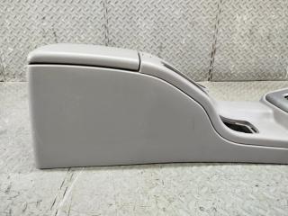 Бардачок между сиденьями SUBARU FORESTER SG5 EJ20 92132SA000 3 ракурс