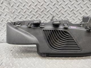 Держатель полки правый BMW 1-SERIES F20 N13B16A 5146-7221044 2 ракурс