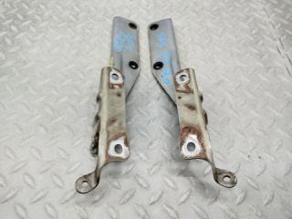 Петля капота SUBARU FORESTER SG5 2 ракурс