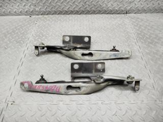 Петля капота VOLVO S60 FS48 B4164T 30799178 3 ракурс