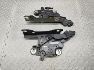 Петля капота BMW 1-SERIES F20 N13B16A 139896 10 3 ракурс Петля капота BMW 1-SERIES F20 N13B16A 139896 10 3 ракурс