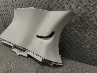 Накладка на стойку кузова левая задняя HONDA WR-V DG5 L15D 8418131XX0 3 ракурс Накладка на стойку кузова левая задняя HONDA WR-V DG5 L15D 8418131XX0 3 ракурс