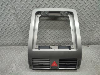 Консоль магнитофона VOLKSWAGEN TOURAN 1T2 BLG 1T2819728 1 ракурс