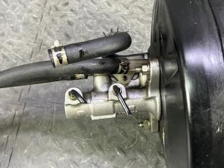 Главный тормозной цилиндр HONDA STEPWGN RK1 R20A NM255V25 5 ракурс Главный тормозной цилиндр HONDA STEPWGN RK1 R20A NM255V25 5 ракурс