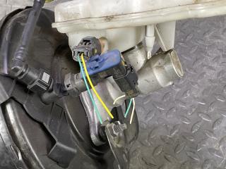 Главный тормозной цилиндр PEUGEOT 2008 A94 (U5) EB2 (HN01, HNZ) 9811514180, 88MLD80646976 4 ракурс