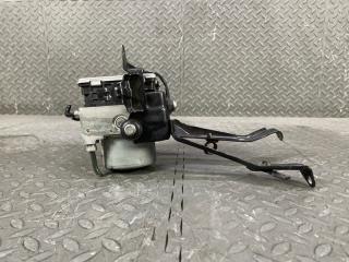 Блок abs SUBARU IMPREZA GT2 FB16ASZHJA 27536FL030 3 ракурс Блок abs SUBARU IMPREZA GT2 FB16ASZHJA 27536FL030 3 ракурс